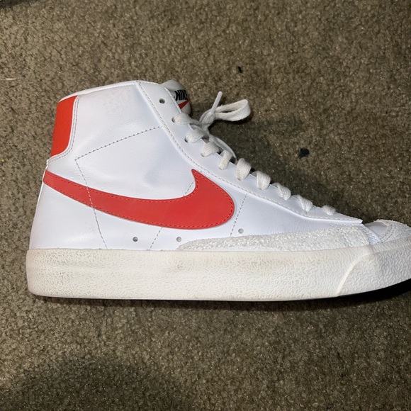 Nike Shoes - Nike Mid ‘77 Blazers